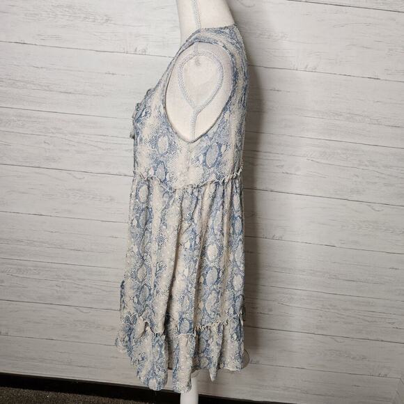 Altar'd State Size XS Blue &‎ White Snakeskin Print Dress - Picture 3 of 11